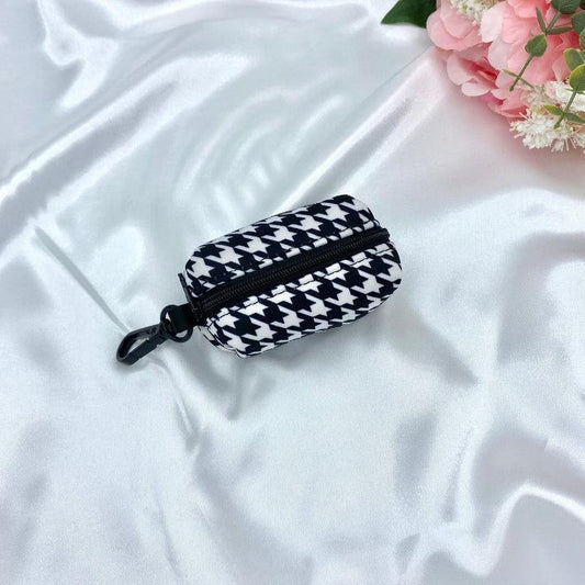 Chic Houndstooth Poop Bag Holder