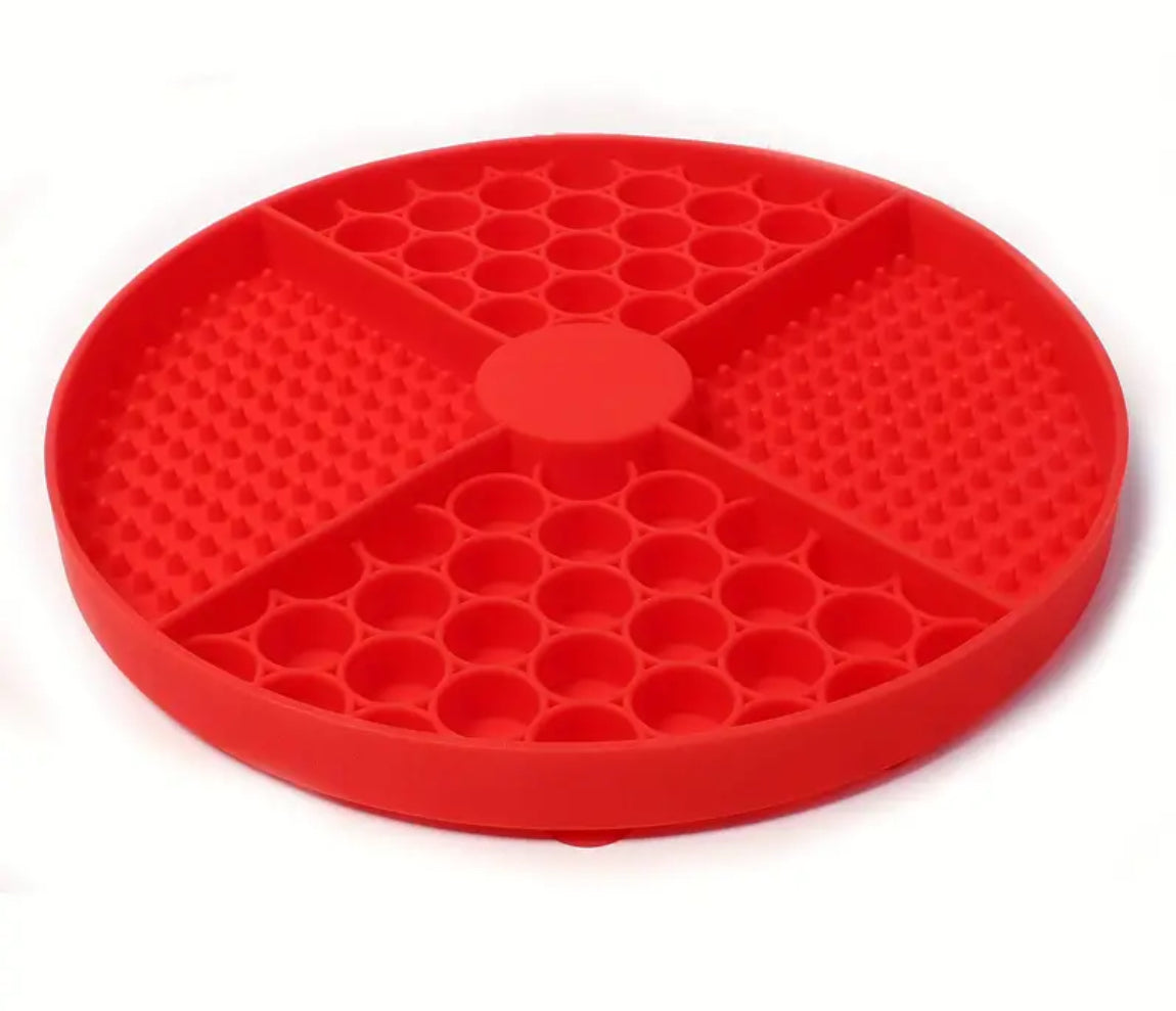 Dog Lick Mat - Circle - Pet Wipes & Poo Bags