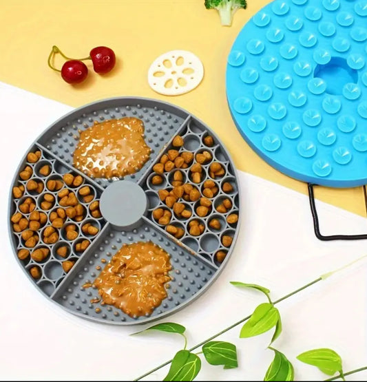 Dog Lick Mat - Circle - Pet Wipes & Poo Bags