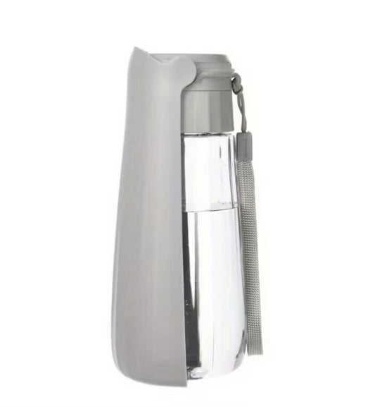 Portable Dog Water Bottle – Leakproof Travel Pet Water Dispenser for Summer Walks & Outdoor Adventures 500ml